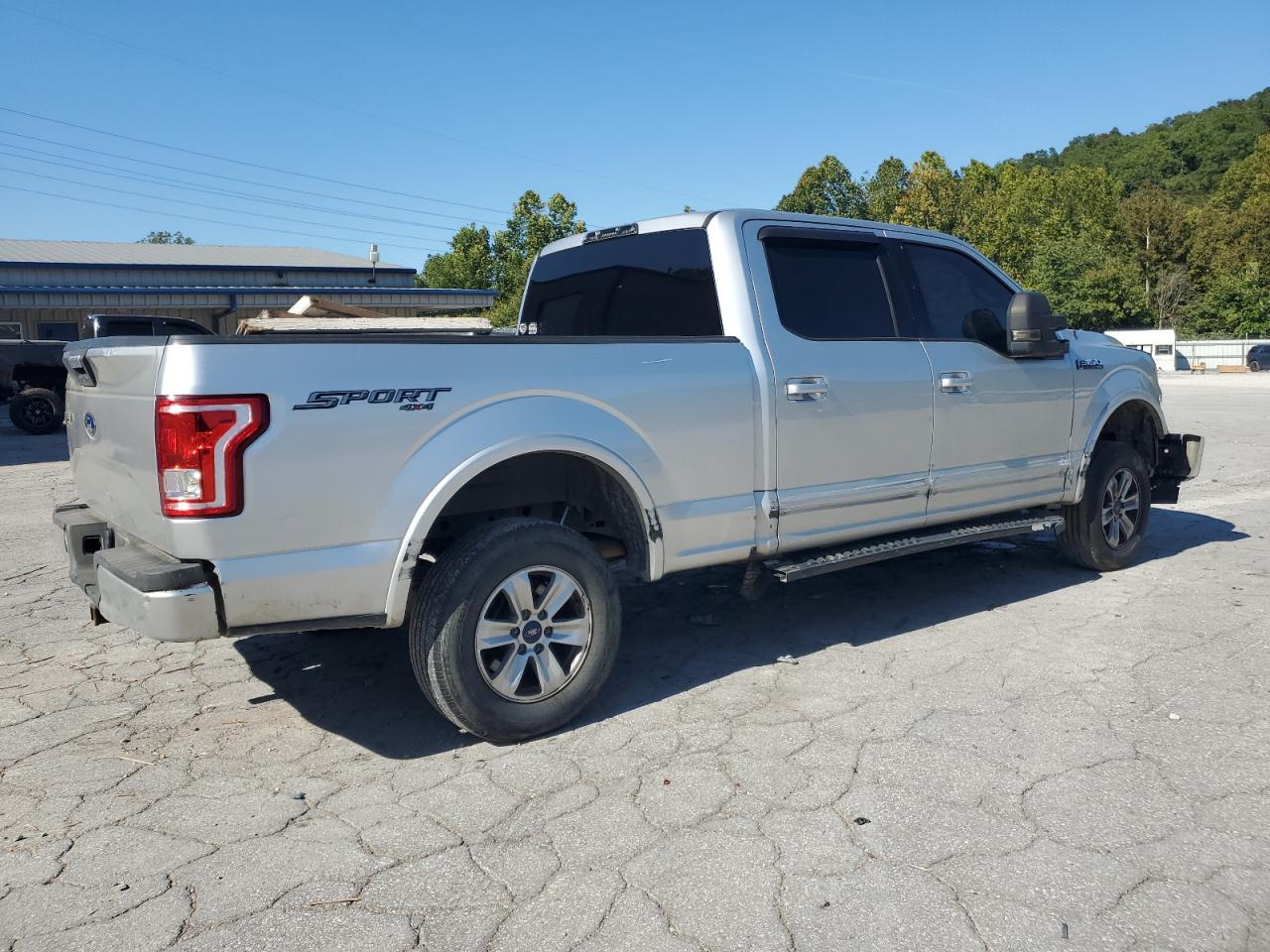 Ford F-150 Supercrew Image 5