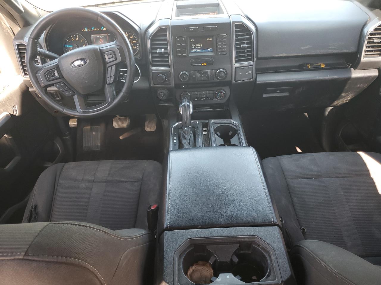 Ford F-150 Supercrew Image 9