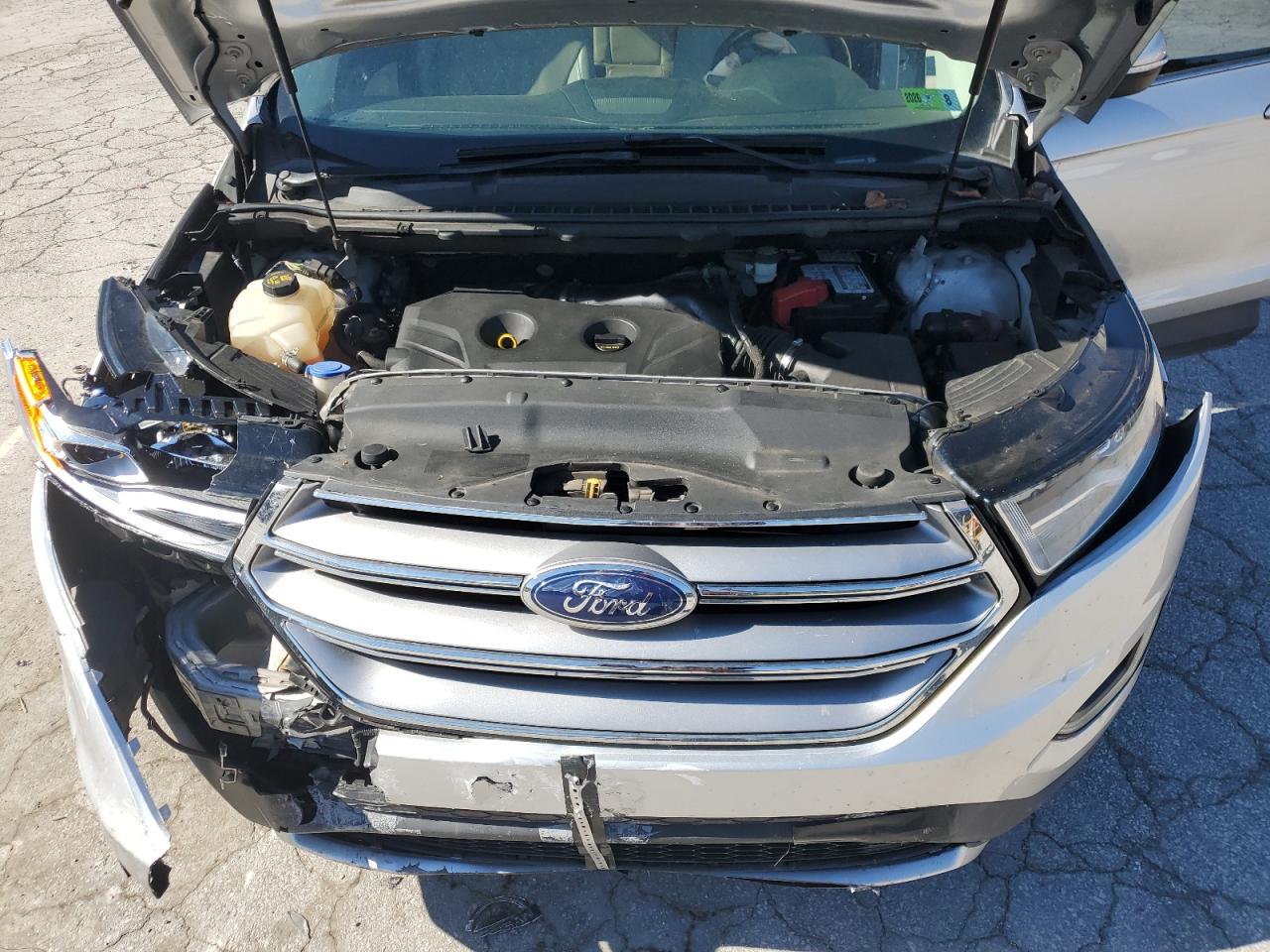 Ford Edge Titanium Image 4