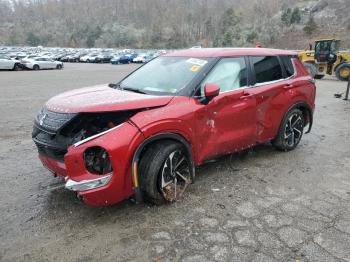  Salvage Mitsubishi Outlander