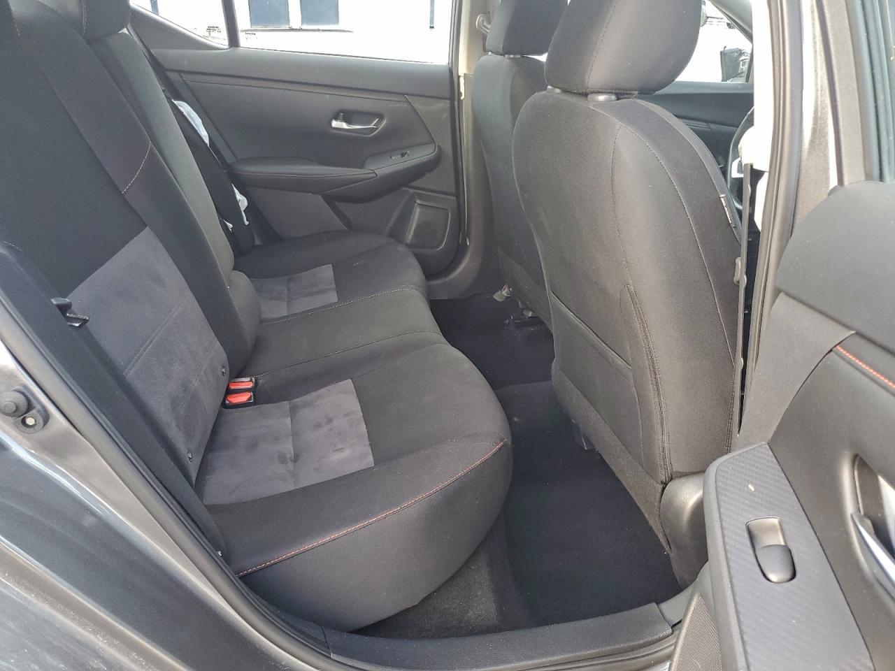 Nissan Sentra Sr Image 7