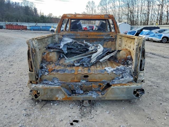 Chevrolet Silverado K1500 Custom Image 11