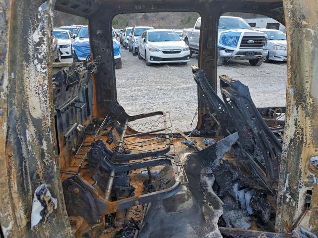 Chevrolet Silverado K1500 Custom Image 5