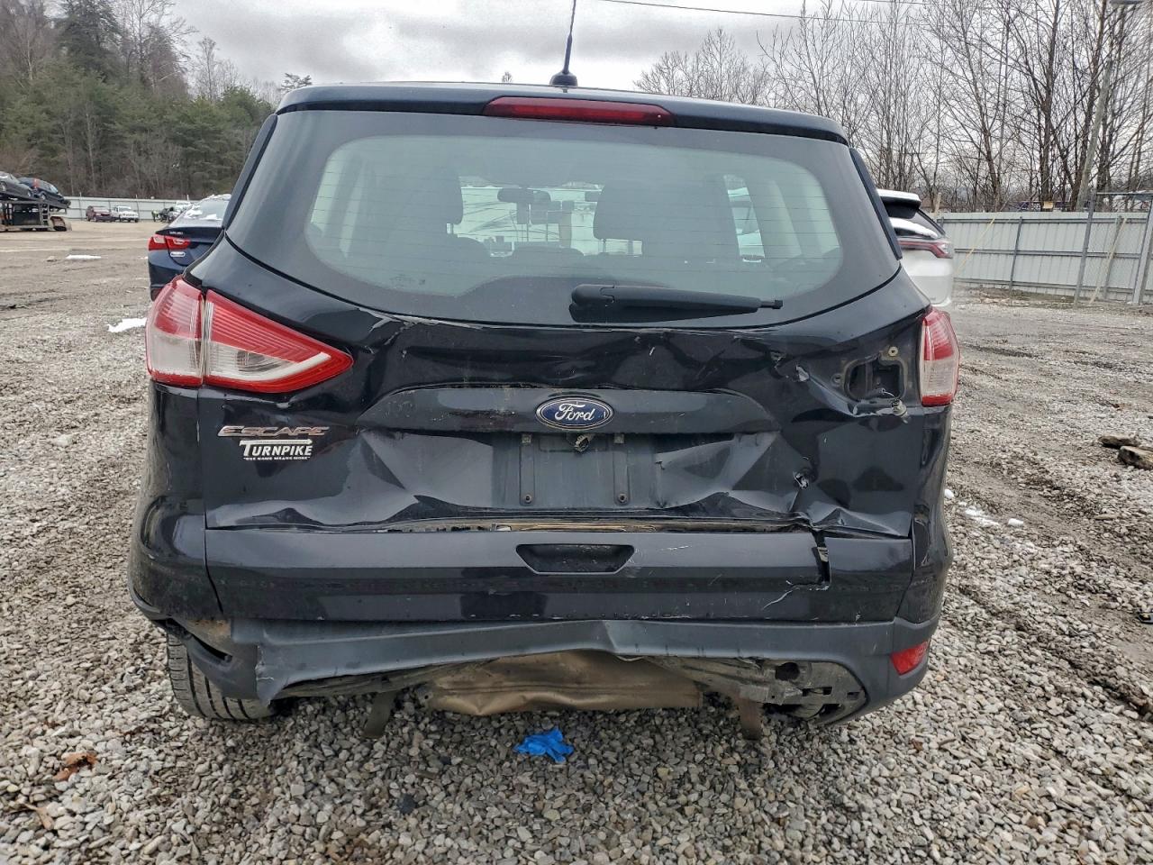Ford Escape S Image 8