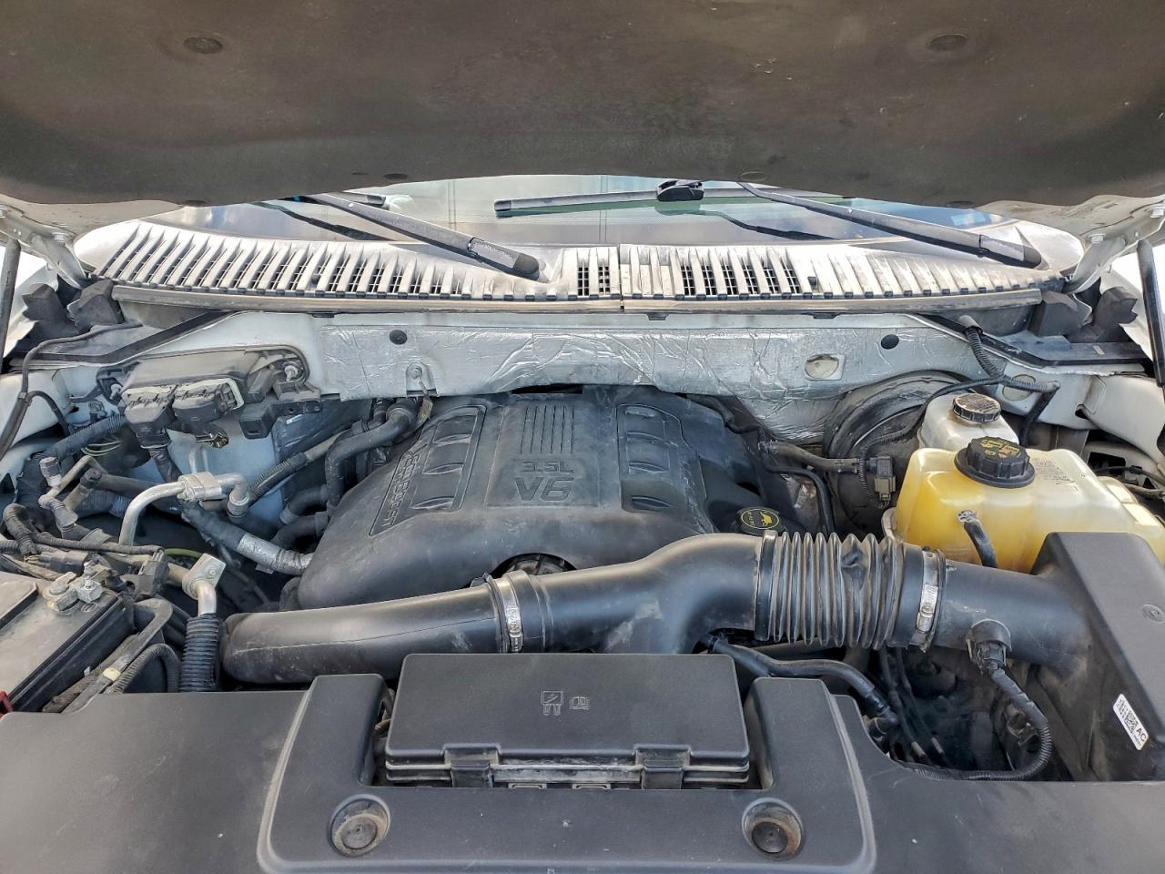 Ford Expedition Xlt Image 13