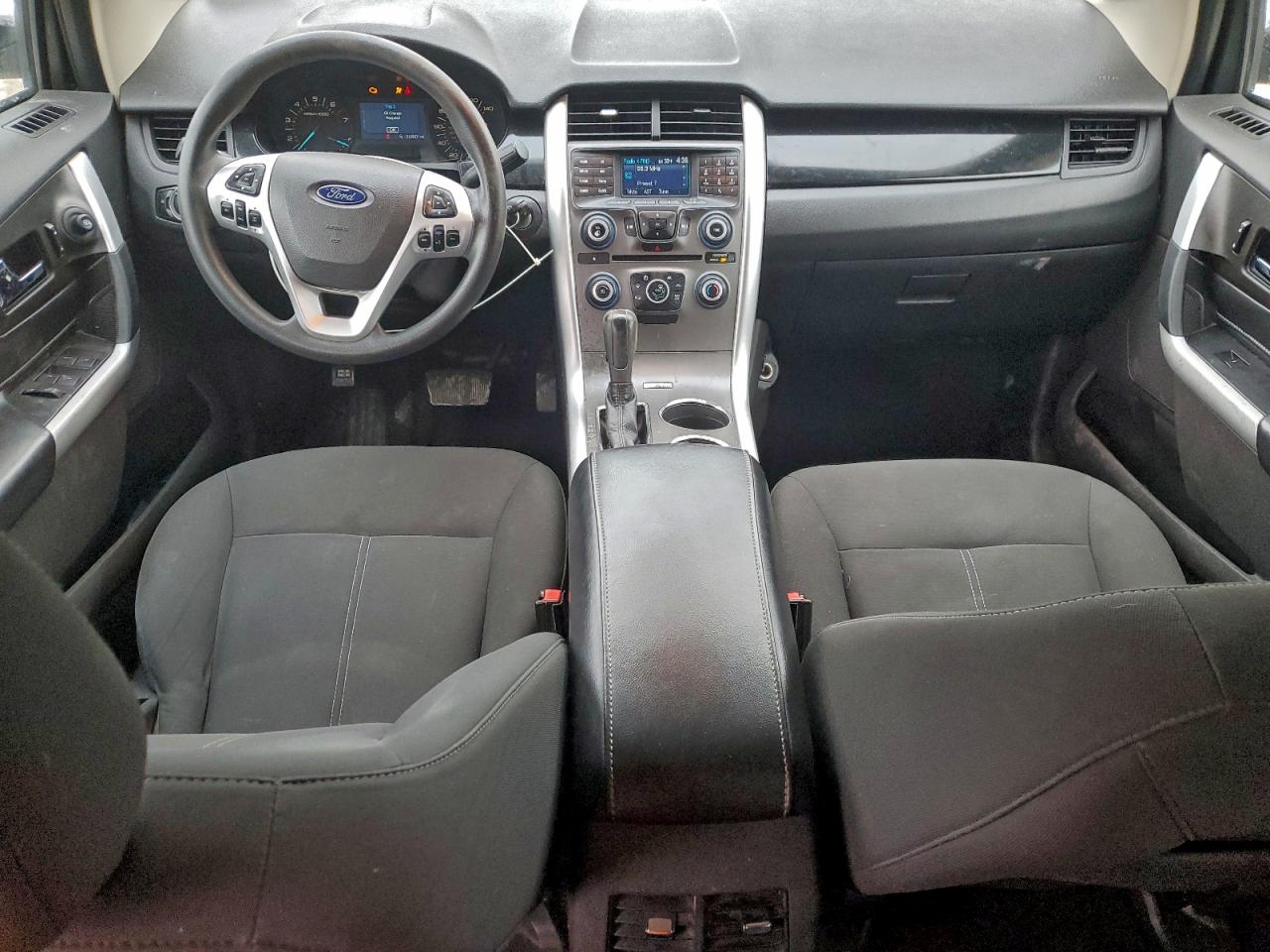 Ford Edge Se Image 4