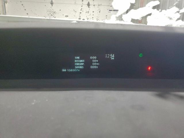 Toyota Prius Image 10