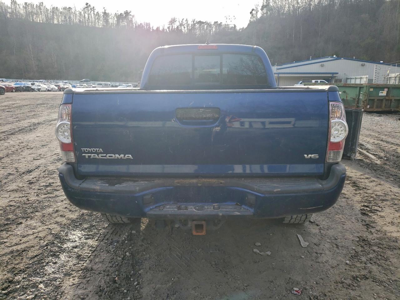 Toyota Tacoma Double Cab Long Bed Image 3