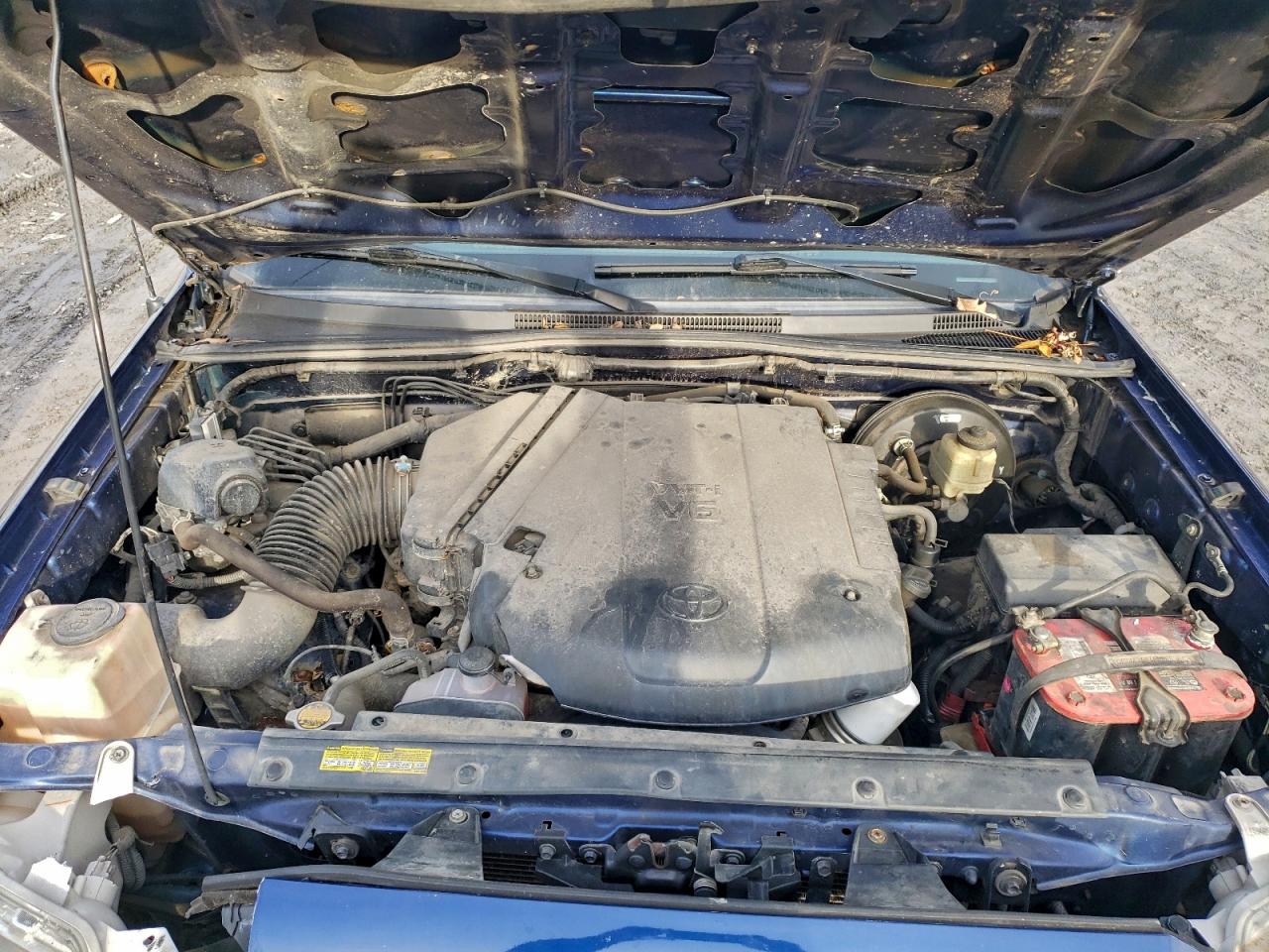 Toyota Tacoma Double Cab Long Bed Image 9