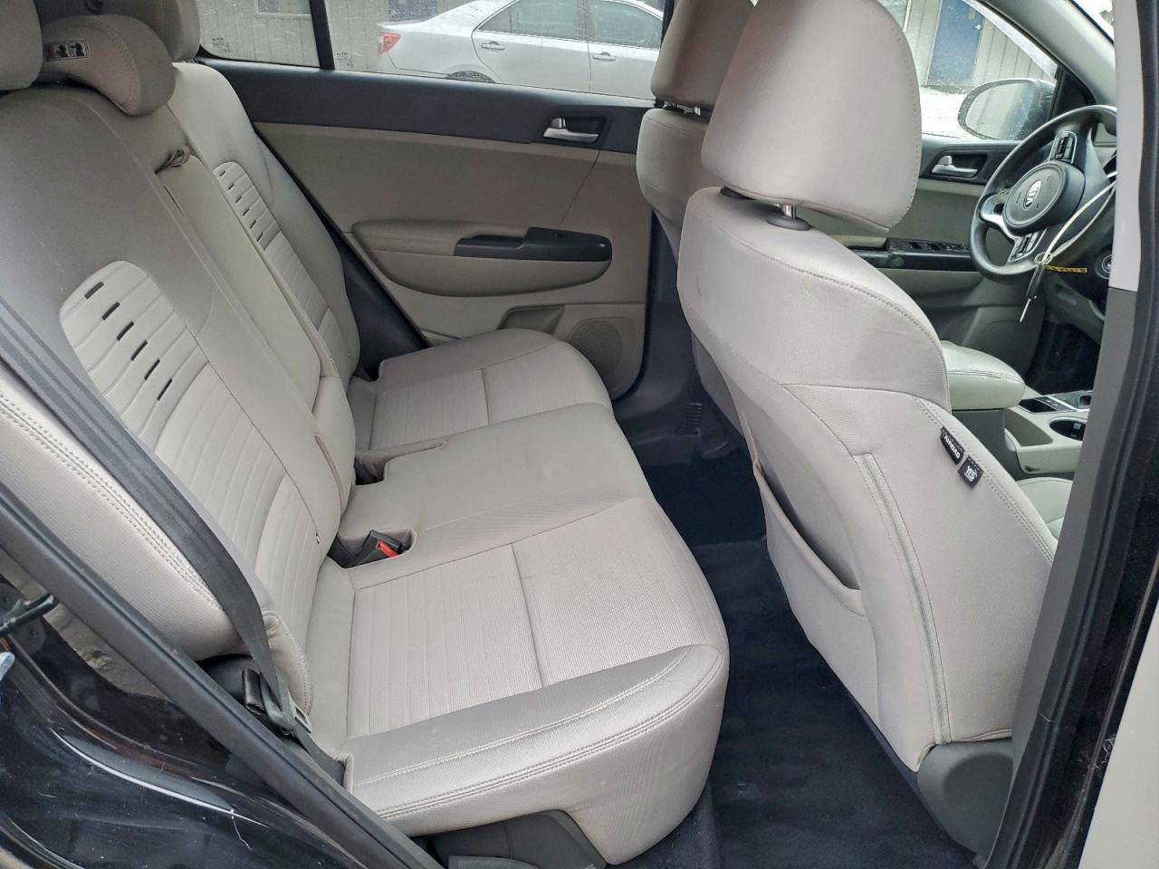 Kia Sportage Lx Image 9