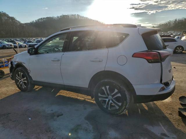 Toyota RAV4 Le Image 13