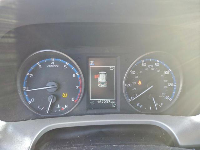 Toyota RAV4 Le Image 11