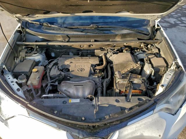 Toyota RAV4 Le Image 7