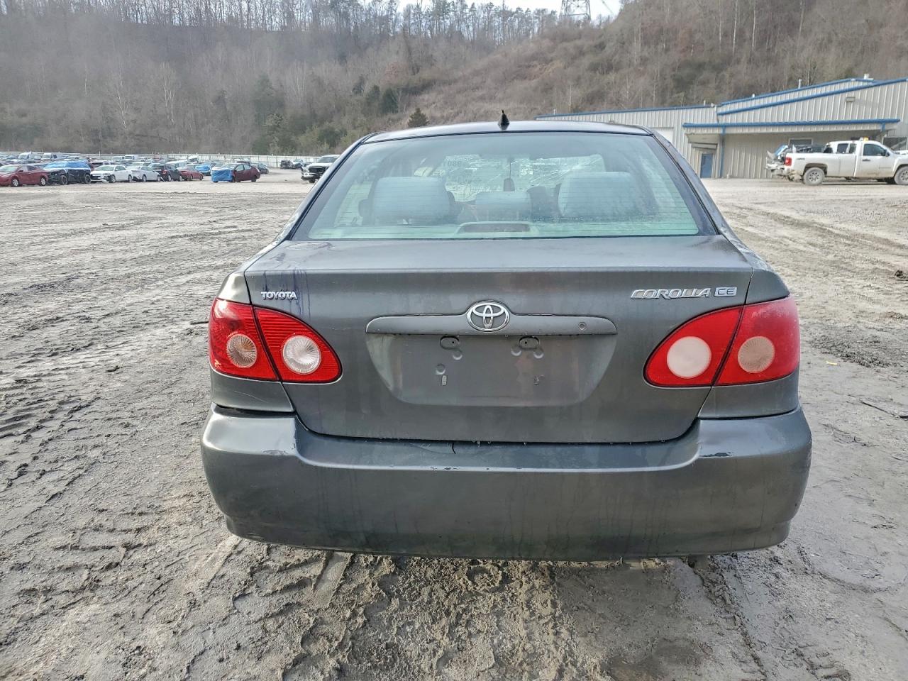 Toyota Corolla Ce Image 6