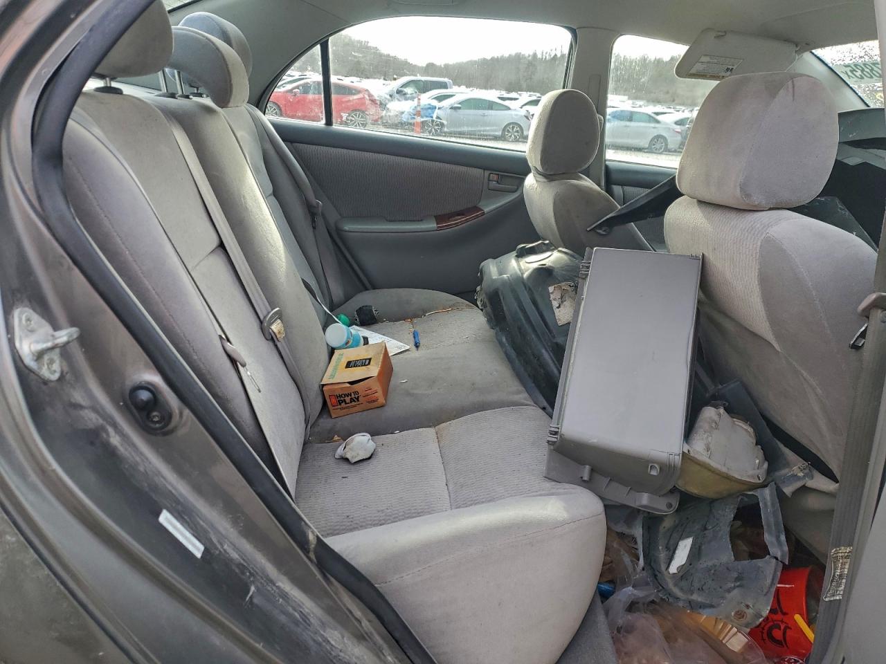 Toyota Corolla Ce Image 3