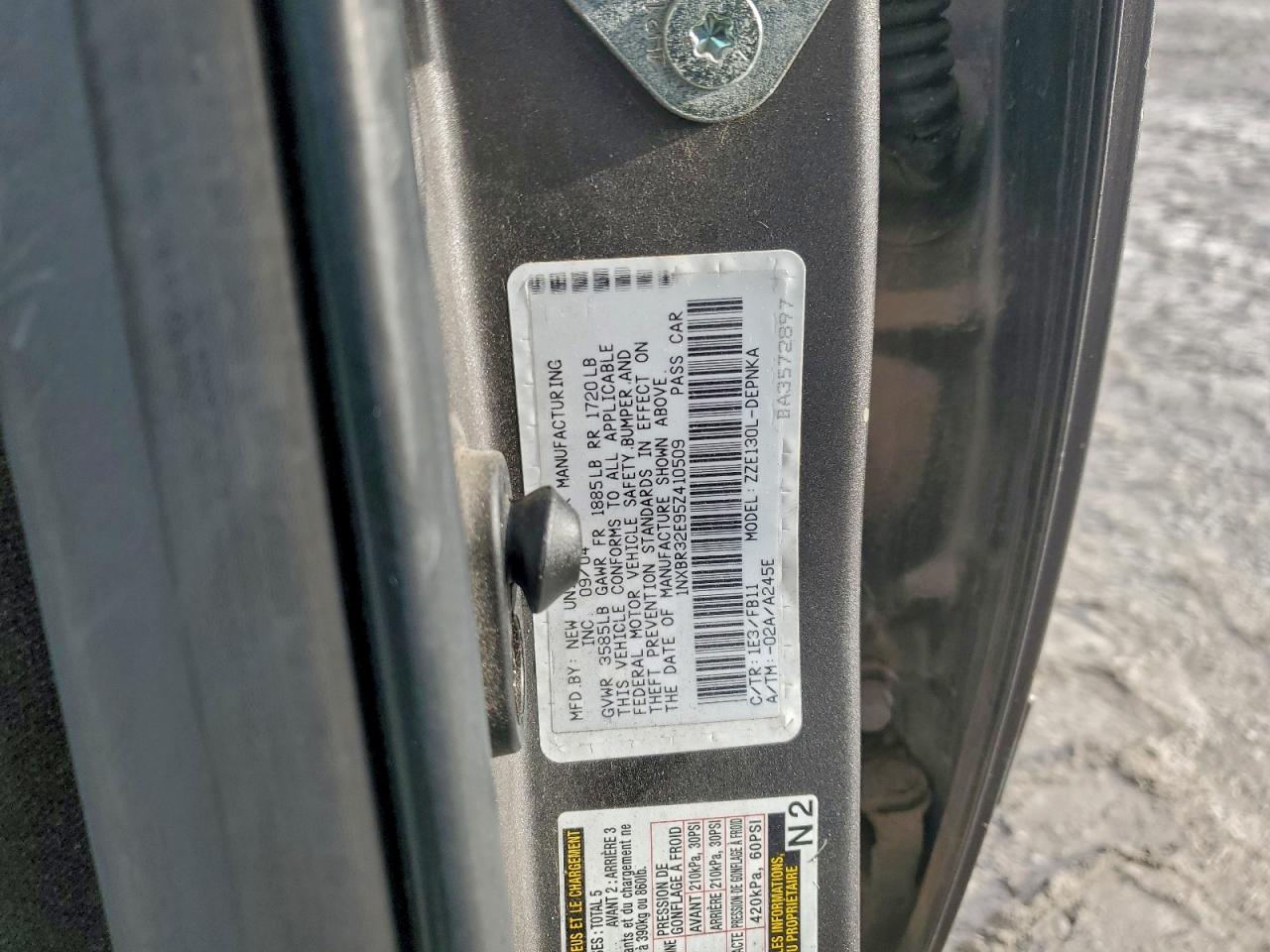 Toyota Corolla Ce Image 4