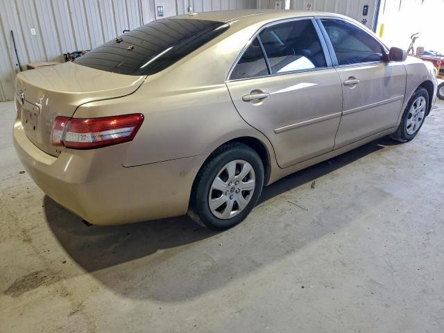 Toyota Camry Base Image 5