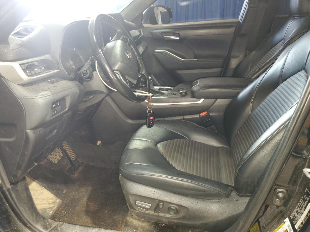 Toyota Highlander L Image 5