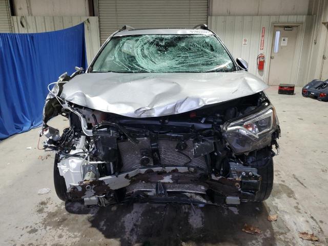 Toyota RAV4 Limited Image 8