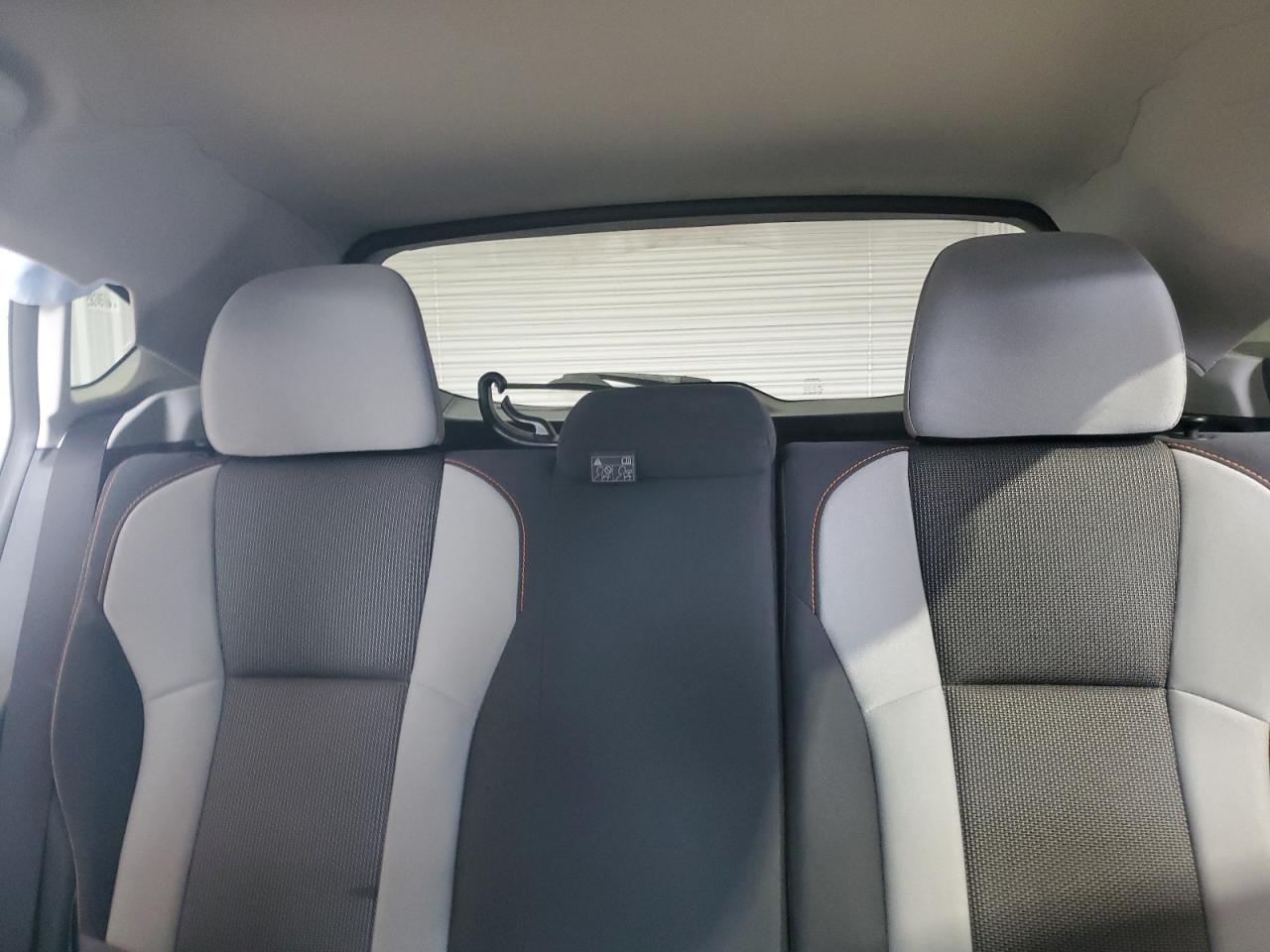 Subaru Crosstrek Premium Image 4