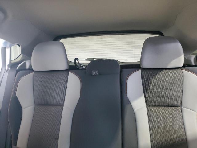 Subaru Crosstrek Premium Image 4