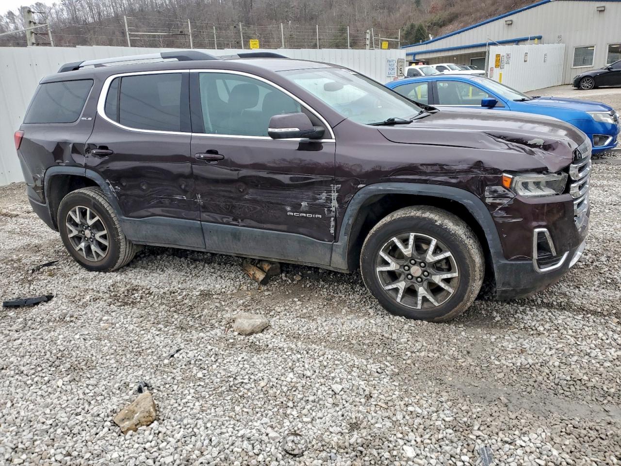 GMC Acadia Sle Image 2