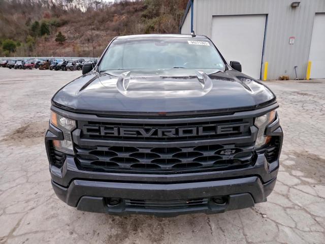 Chevrolet Silverado K1500 Custom Image 11