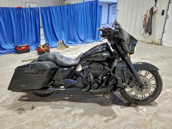  Salvage Harley-Davidson Fl