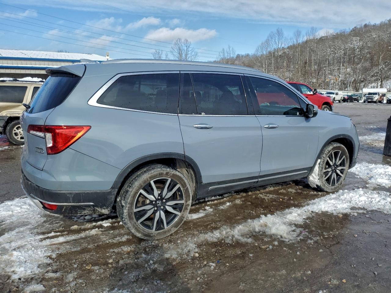 Honda Pilot Touring Image 5