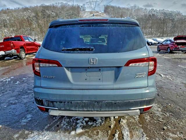 Honda Pilot Touring Image 2