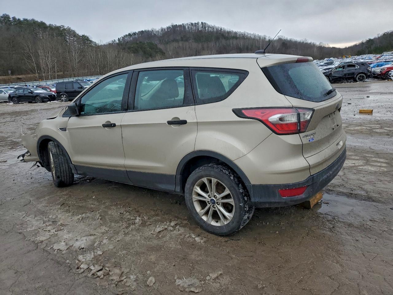 Ford Escape S Image 6