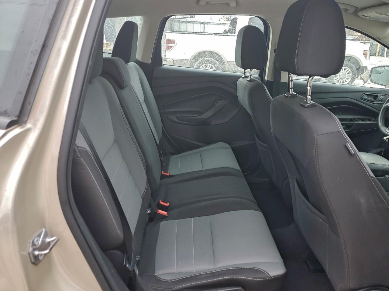 Ford Escape S Image 10