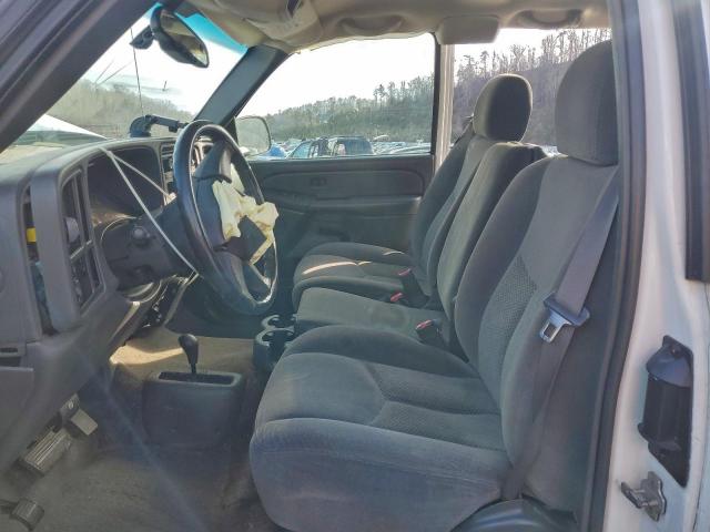 Chevrolet Silverado K1500 Image 5