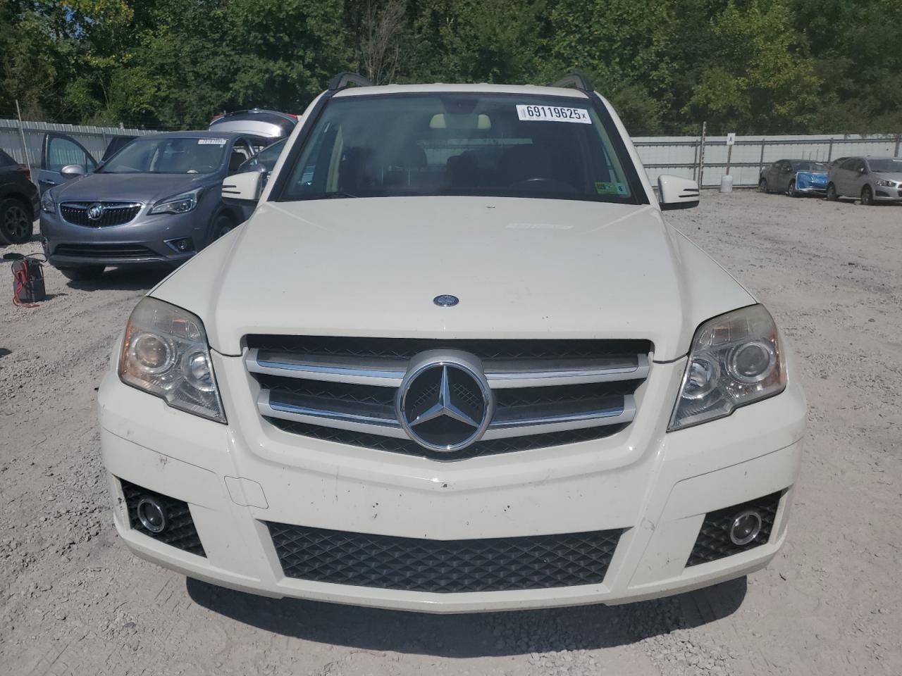 Mercedes-Benz GLK 350 4matic Image 3