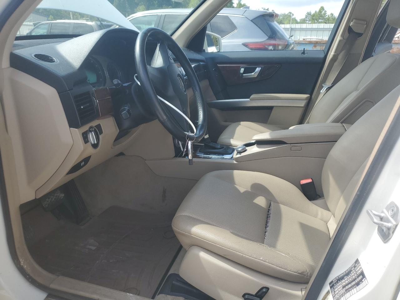 Mercedes-Benz GLK 350 4matic Image 8