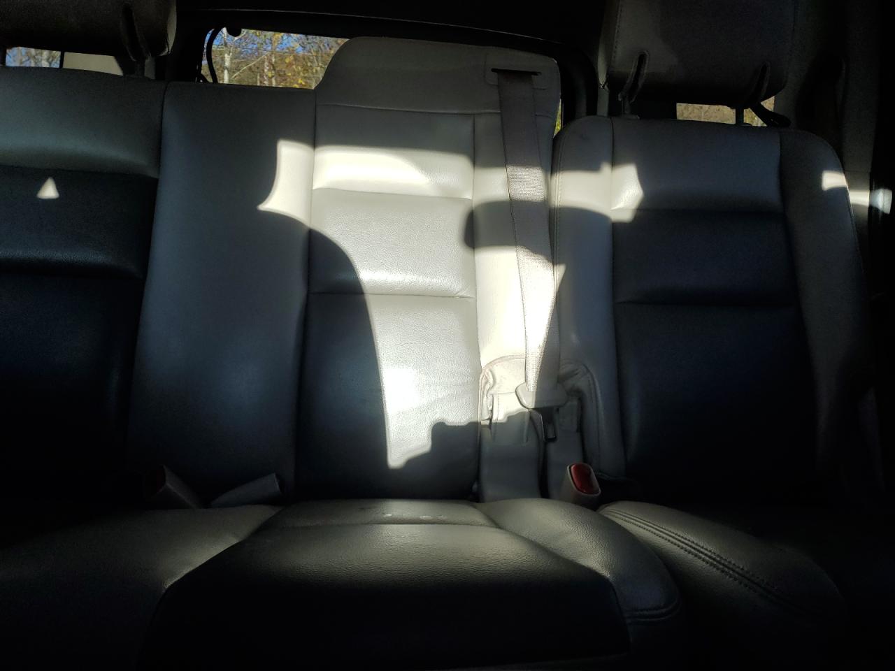 Ford Explorer Xlt Image 10