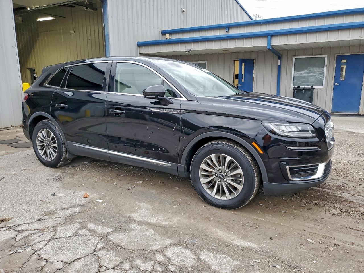 Lincoln Nautilus Select Image 11