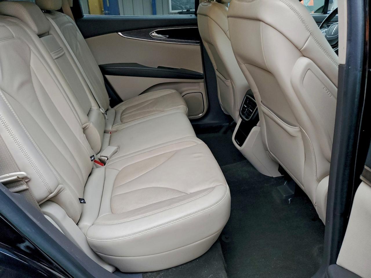 Lincoln Nautilus Select Image 10