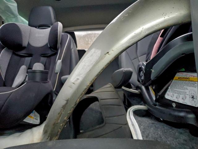 Buick Enclave Essence Image 4