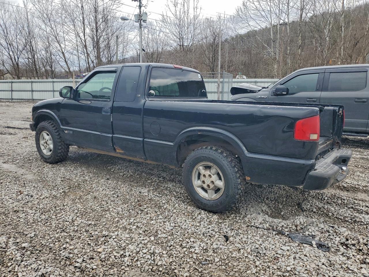 Chevrolet S-10 S10 Image 4