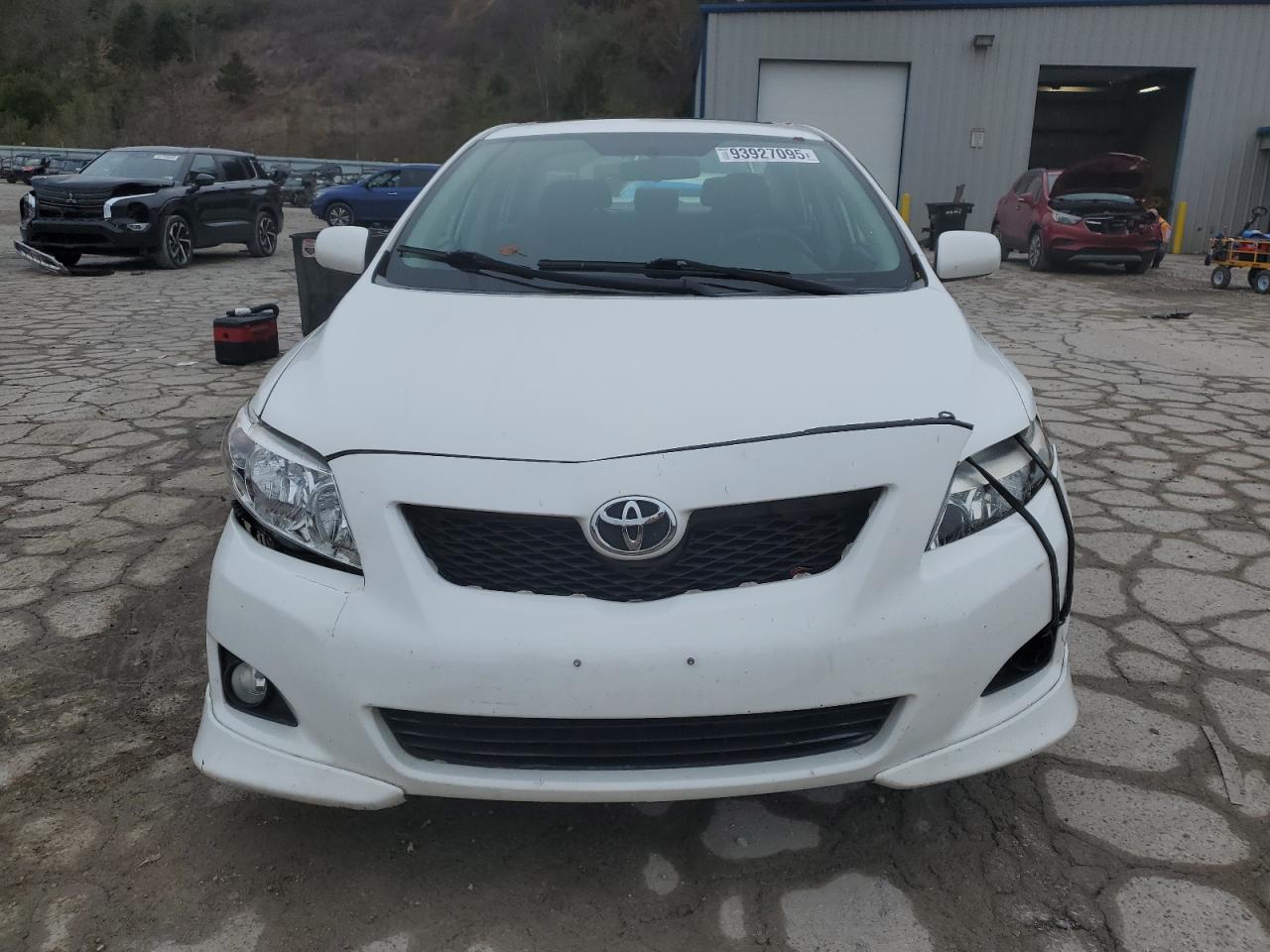 Toyota Corolla Base Image 5