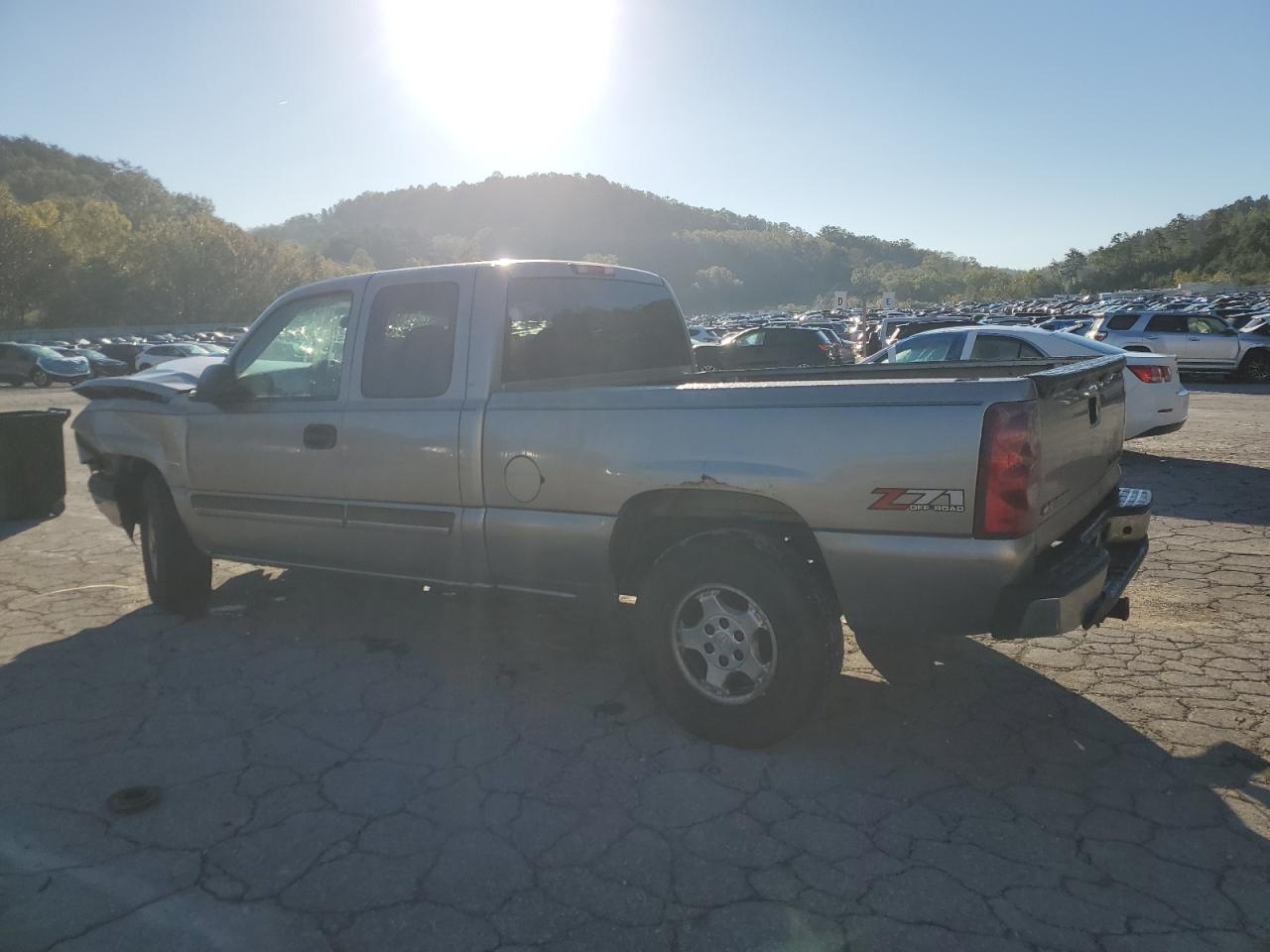 Chevrolet Silverado K1500 Image 2