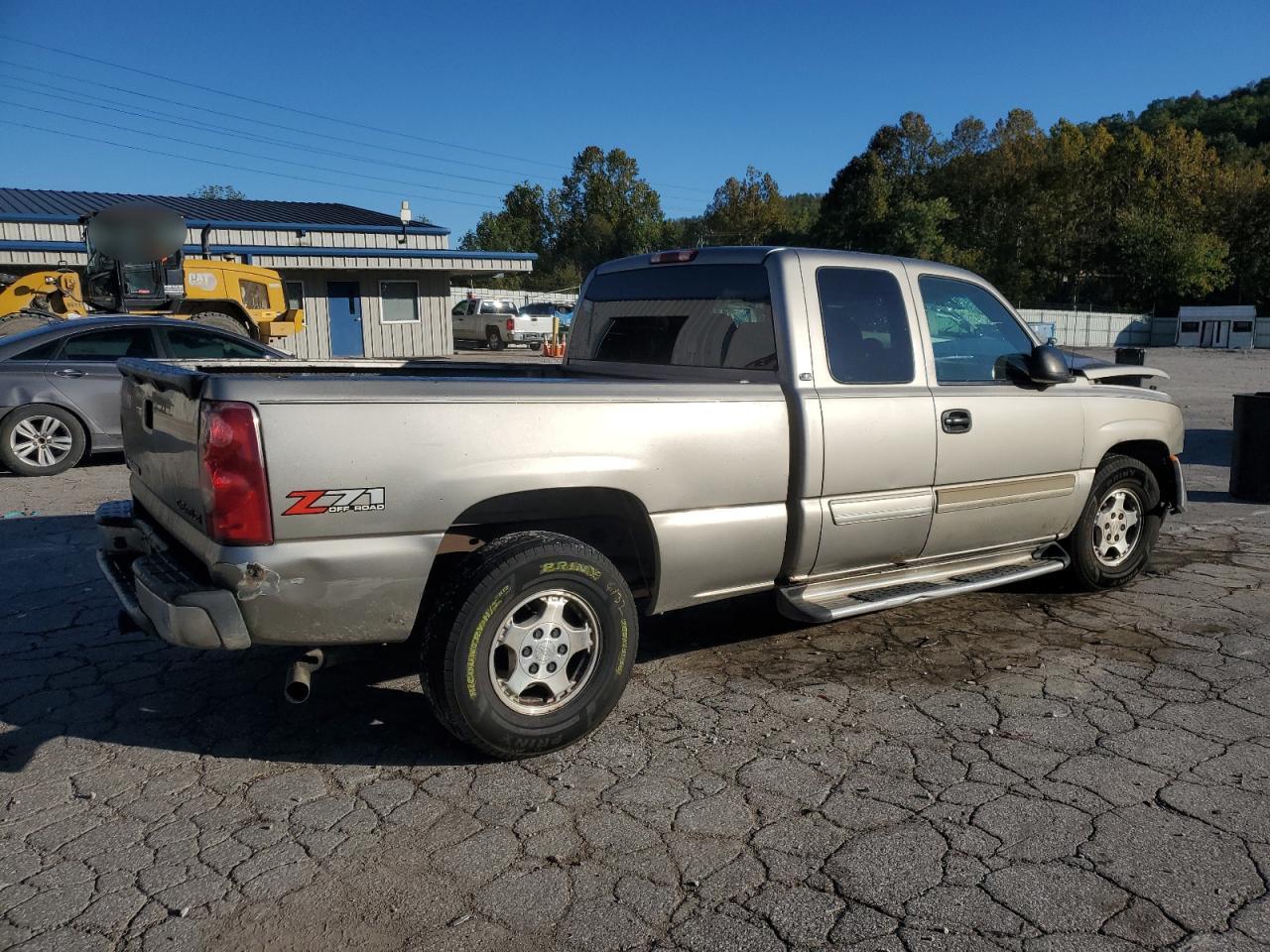 Chevrolet Silverado K1500 Image 3