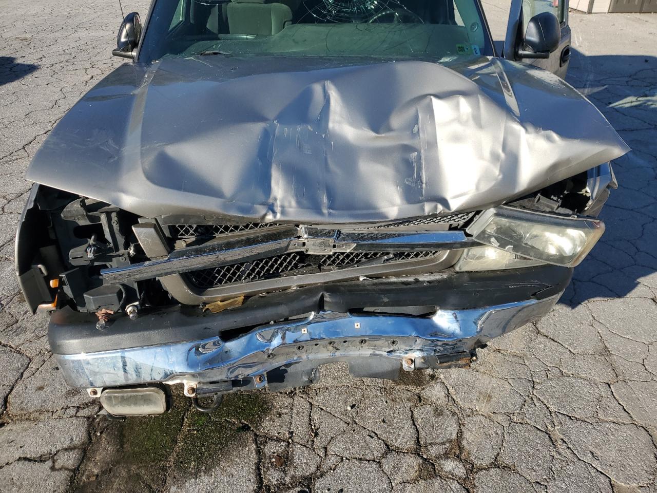 Chevrolet Silverado K1500 Image 11