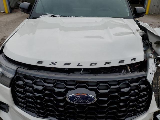 Ford Explorer St Image 11