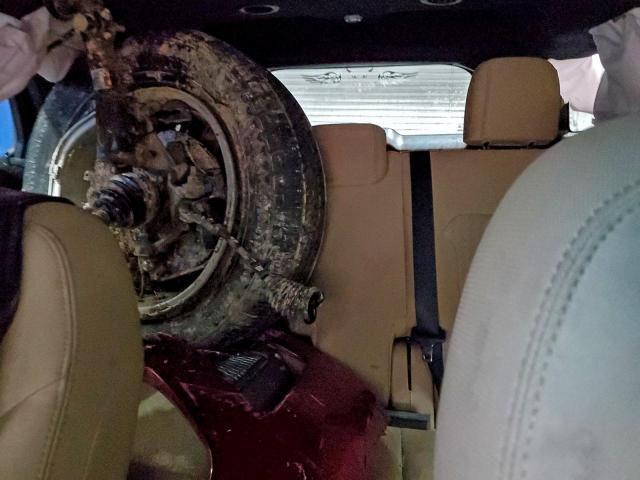 Ford Explorer Image 7