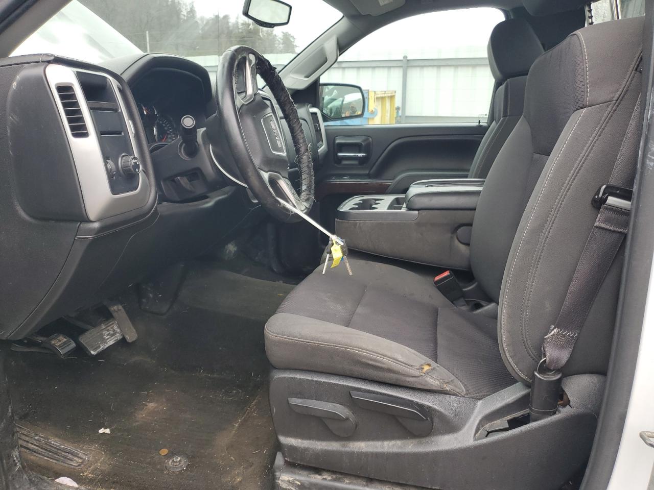 GMC Sierra C1500 Sle Image 6