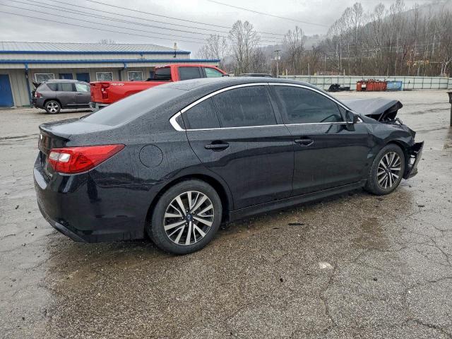 Subaru Legacy 2.5i Image 8