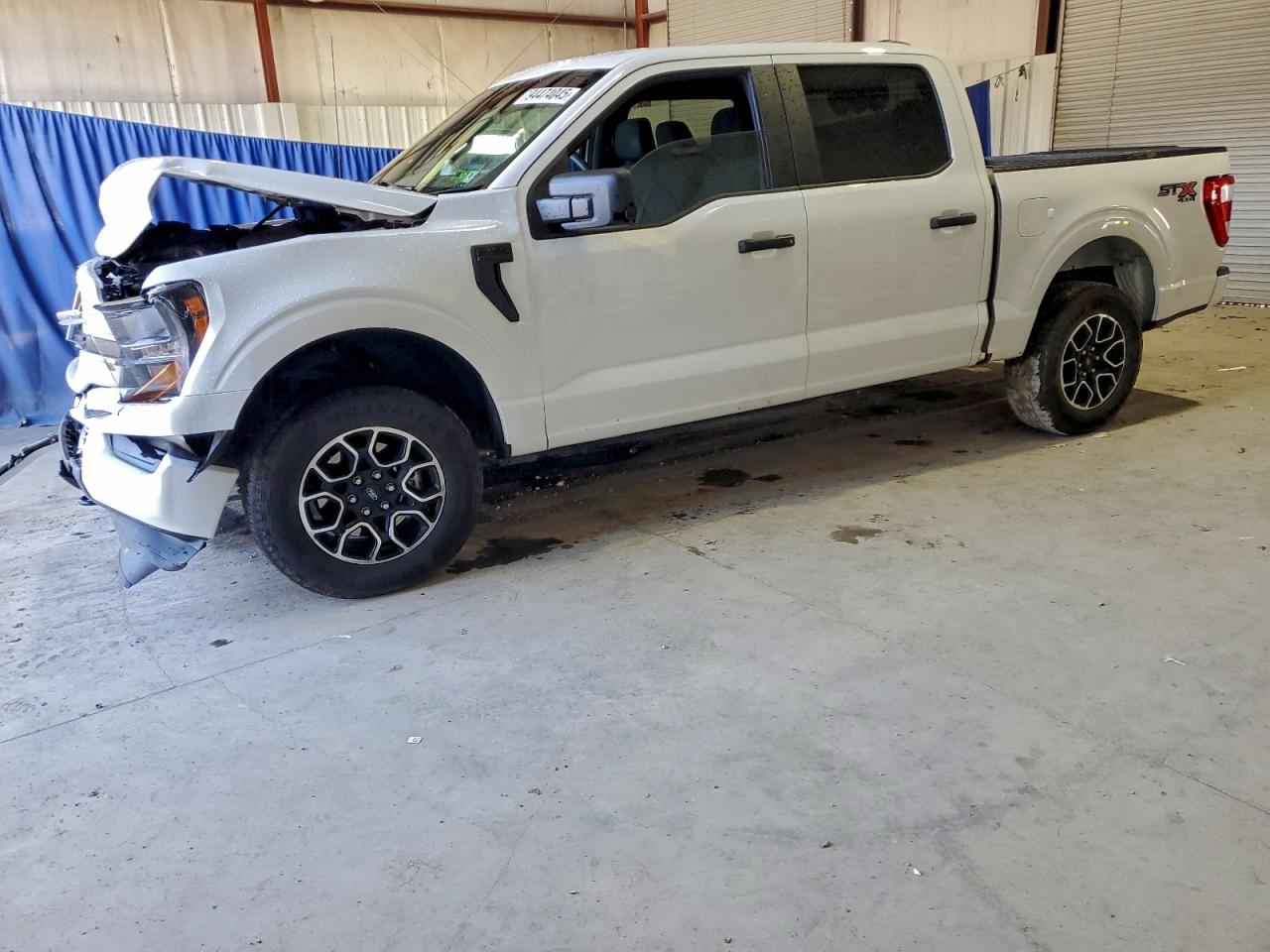 Ford F-150 Supercrew Image 1