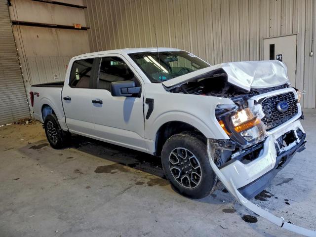 Ford F-150 Supercrew Image 6